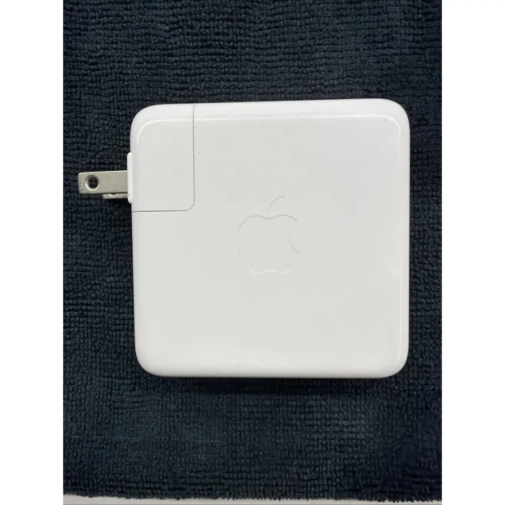 Original 61W USB-C AC Adapter Charger for Apple MacBook Pro 13
